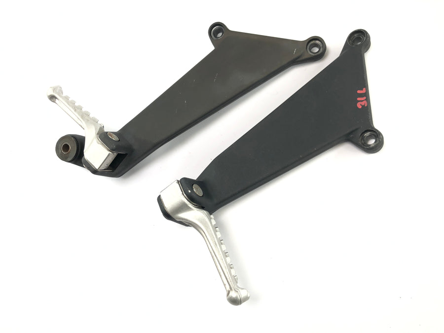 Aprilia RSV 1000 Mille RP [2002] - Soziusfußrasten Halter Fußrastenanlage hinten Paar