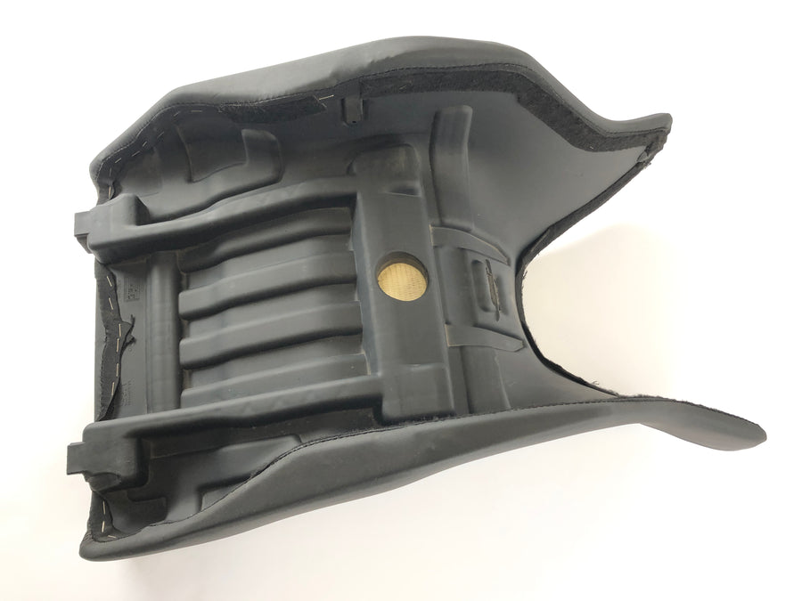 Moto Guzzi Stelvio 1200 8V [2011] - Driver's seat
