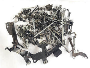 Yamaha YZF 125 RE06 [2011] - Screws and remaining parts bundle