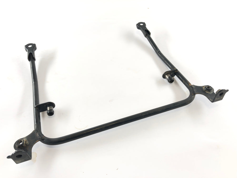 Yamaha Grizzly 660 AM03W [2003] - Front fairing bracket water cooler carrier