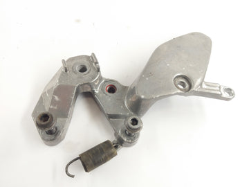 Yamaha TRX 850 4UN [1999] - Footrest holder left footrest
