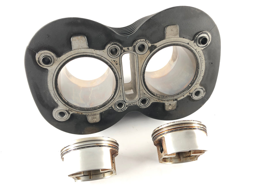 Triumph Bonneville 908MD [2001] - Cylinder with piston