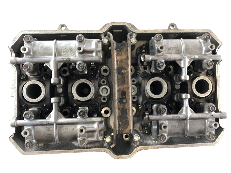 Honda CBR 1000F SC24 [1992] - Cylinder head