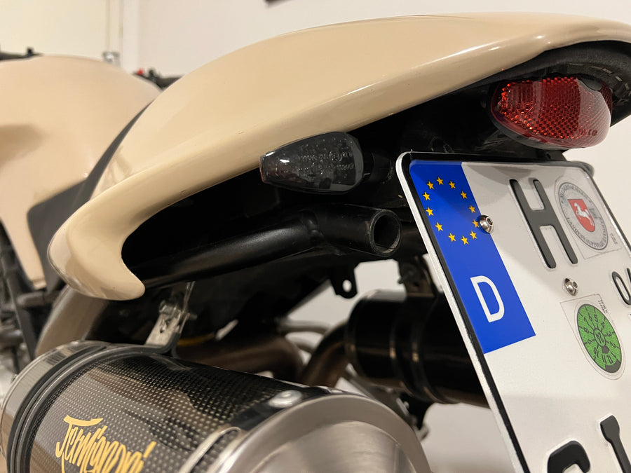 4 LED indicators black resistors [E-mark] - Husqvarna Supermoto Vitpilen Svartpilen 401 701