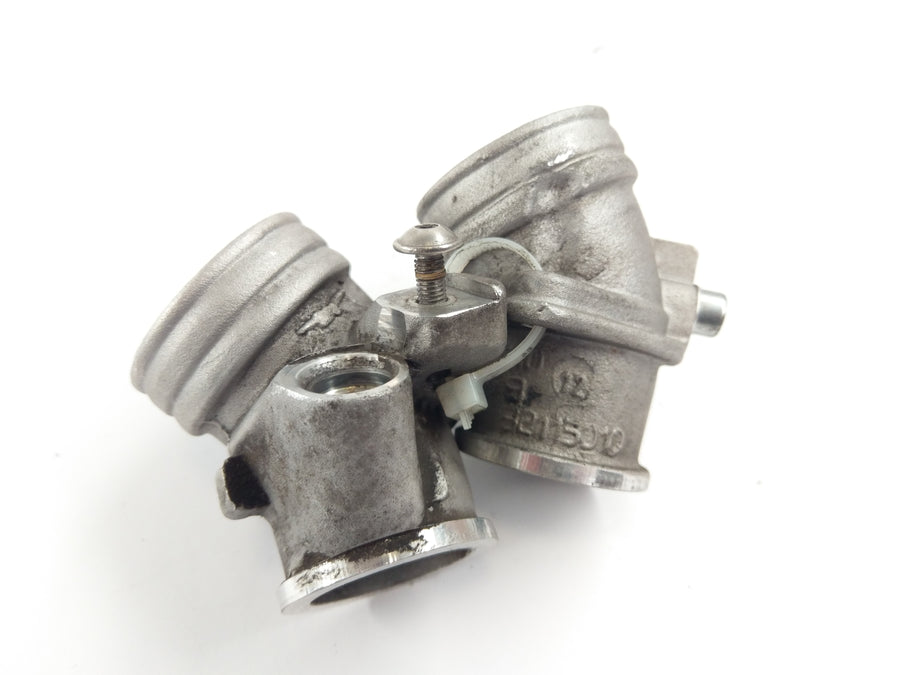 Moto Guzzi Breva 750 IE [2004] - Intake manifold