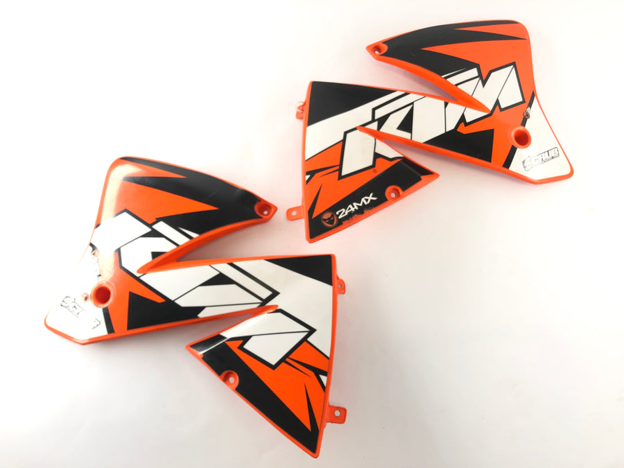 KTM 520 EXC [2001] - Tank fairing left and right