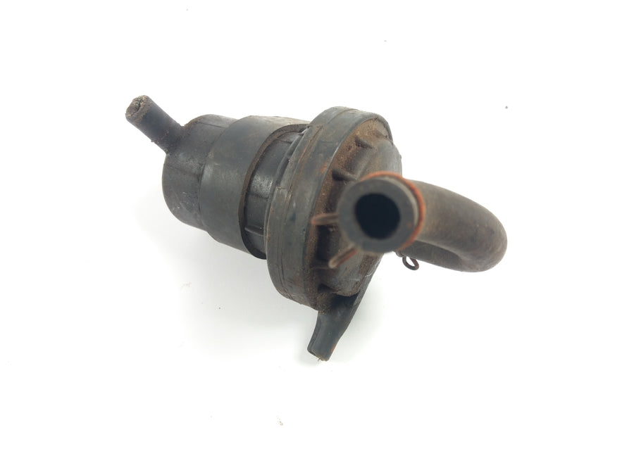 Honda XR (XL) 500 R PE01 [1981] - Crankcase ventilation