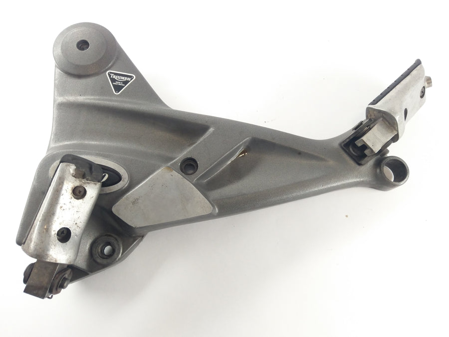 Triumph Trophy 1200 T300E [1996] - Footrest plate left