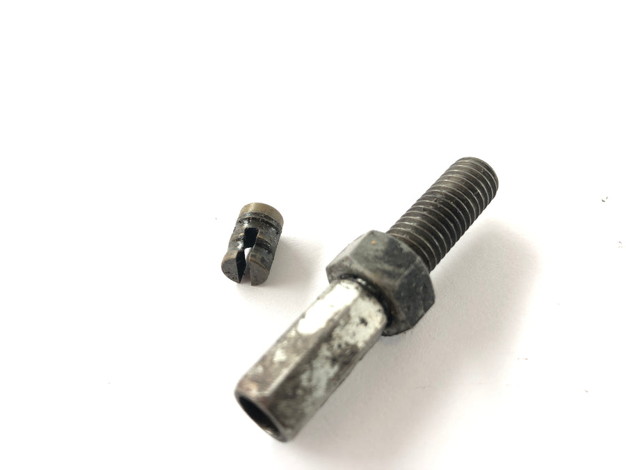 Suzuki T 500 [GT 500] - Clutch cable adjusting screw spacer