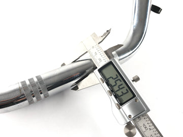 Triumph Thruxton 900 [2004] - Handlebars - 0
