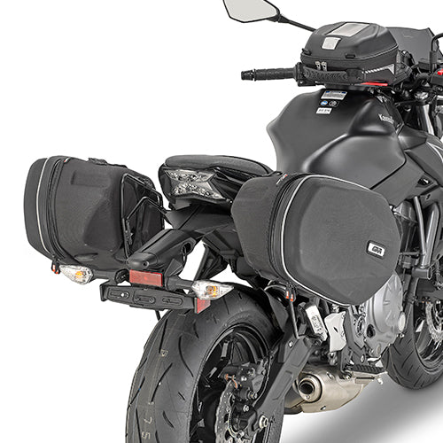 Kawasaki Z 650 S [GIVI] - Abstandshalter für EASYLOCK Satteltaschen oder Satteltachen