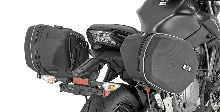 Kawasaki Z 650 [2017-2026] – Spacer for EASYLOCK saddlebags