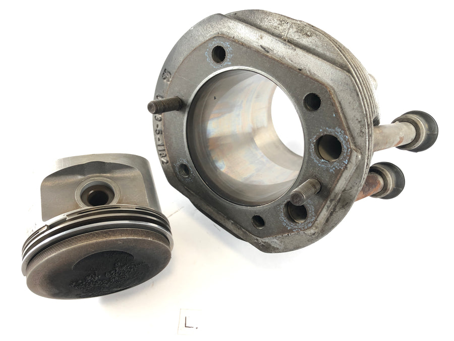 BMW R 100 RT [1979] - Cylinder with piston left