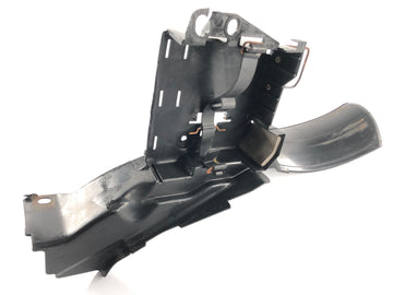 Yamaha DT 125 R DE03 [1999] - Battery box splash guard