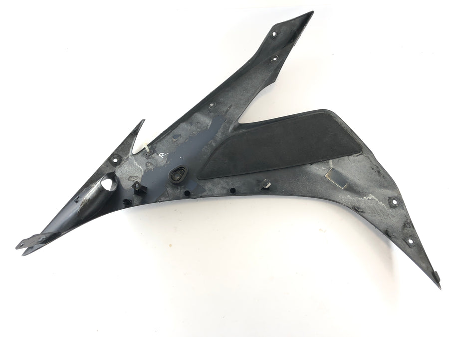 Yamaha YZF R1 RN12 [2005] - Fairing side top right