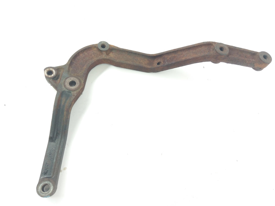 Honda VT 1100 SC32 [1999] - Exhaust bracket