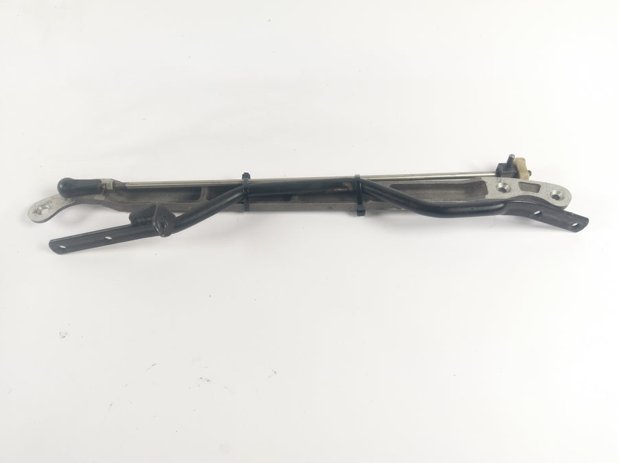 Moto Guzzi V11 Sport [2003] - Throttle strut