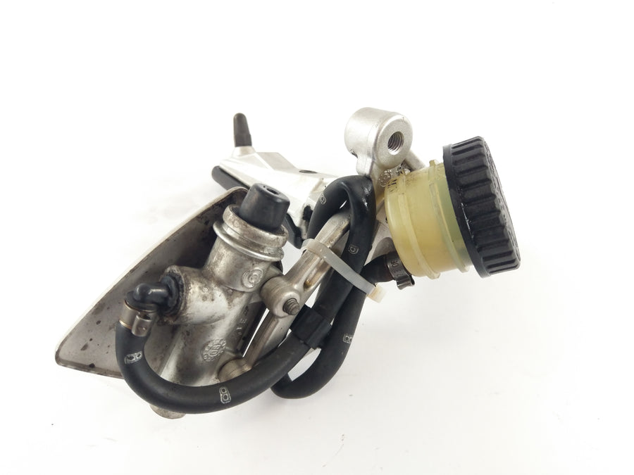 BMW R 1200 R K27 [2007] - Footrest and bracket right brake pump