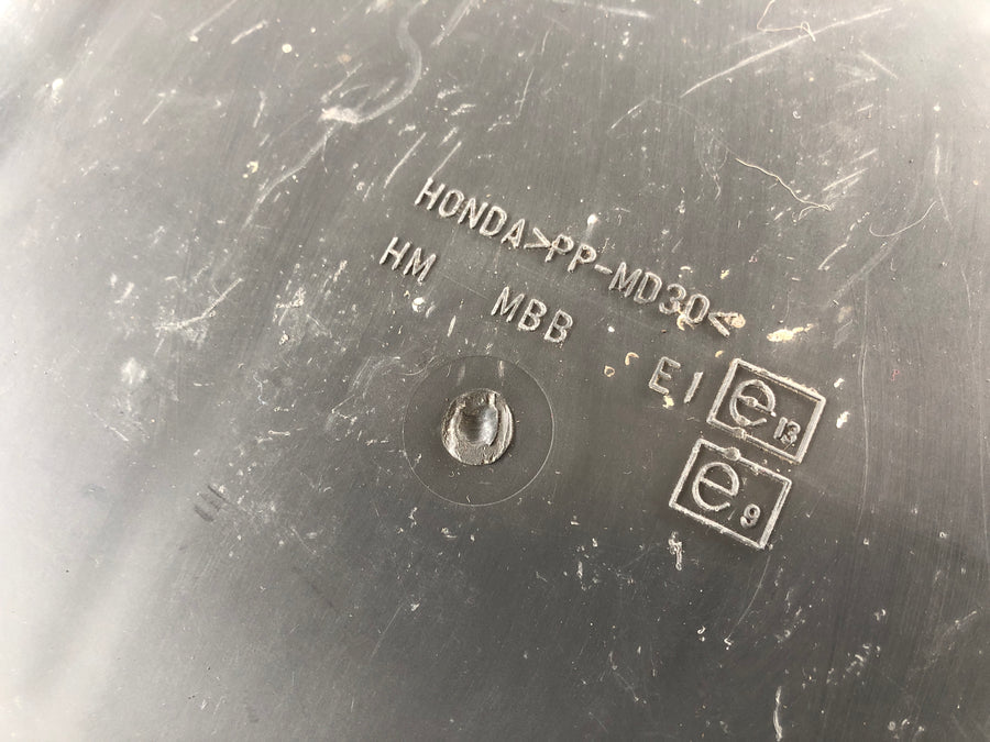 Honda Varadero XL 1000 SD02 [2002] - Airbox