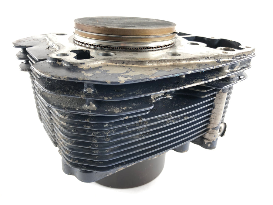 Suzuki DR 750 S SR41B [1988] - Cylinder with piston