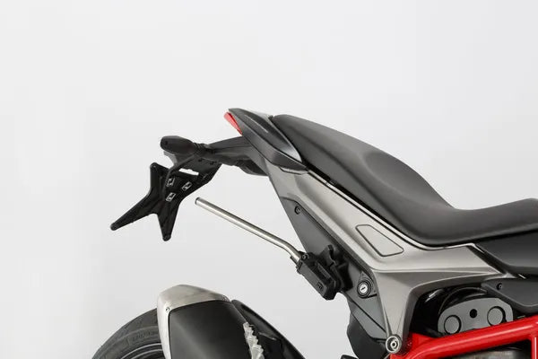 Ducati Hyperstrada 821 [2013] - BLAZE Abstandsbügel – Bild 1