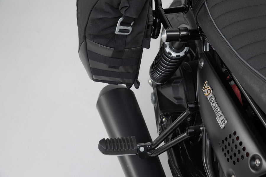 Moto Guzzi V9 Bobber [2017-2024] - Legend Gear LC2 side bag system - picture 3