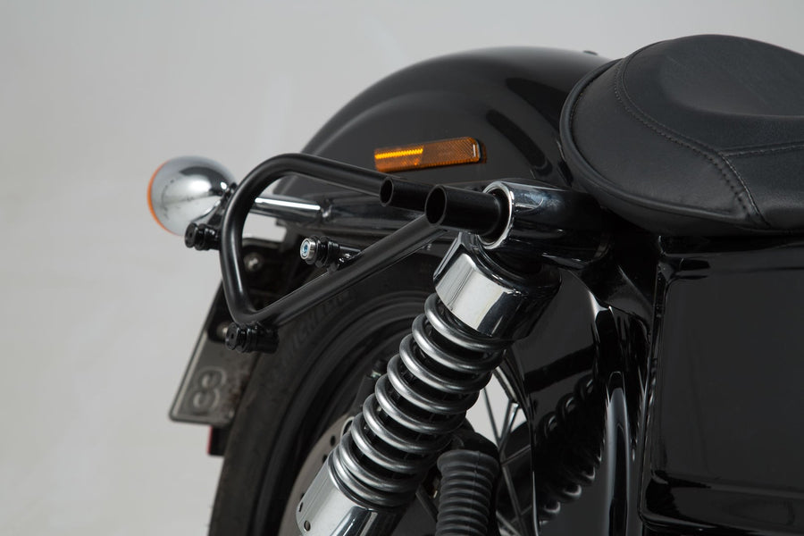 Harley-Davidson FXDWG 1690 Dyna Wide Glide [2012-2017] - Legend Gear LC2 Side Bag System Black Edition – Image 3