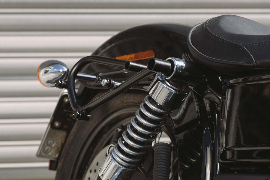 Harley-Davidson FXDWG 1690 Dyna Wide Glide [2012-2017] - Legend Gear LC2 Side Bag System Black Edition – Image 4