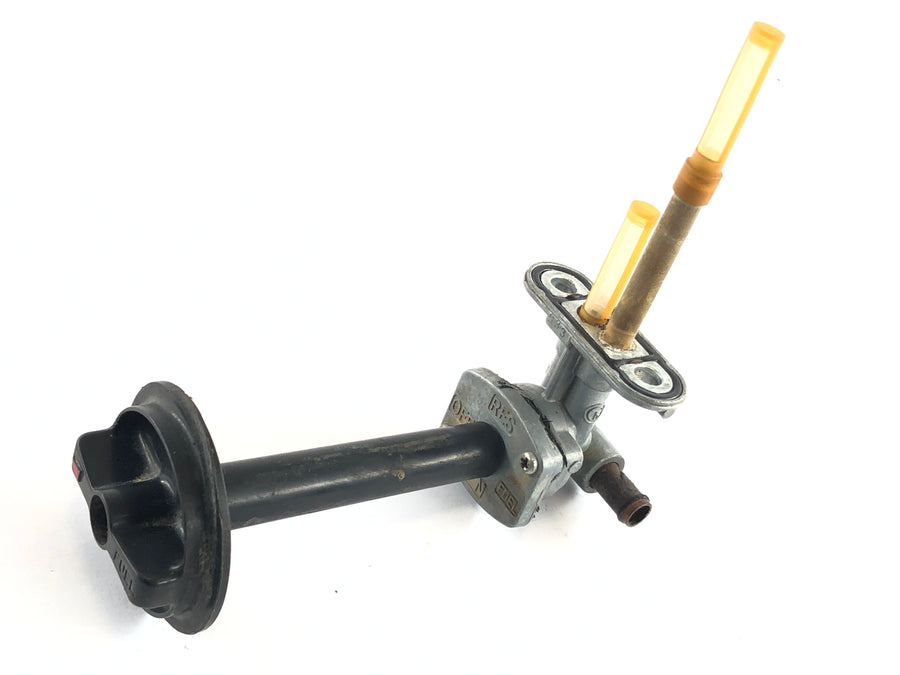Yamaha Grizzly 660 AM03W [2003] - Fuel tap