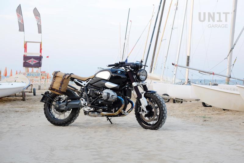 BMW R nineT 1200 Pure [2017-2023] - Canvas-Seitentasche 10L-14L + Rahmen der -Serie