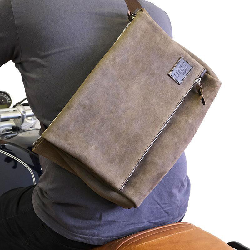 BMW R nineT 1200 Racer [2017-2020] - Fezzan Messenger Bag Crust Leder