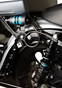 Harley-Davidson FLHX 1923 Street Glide Solo 117 [2026] - REVO ARC Remote Reservoir FL Schraubenfederung – Oberfläche: Gold – Art.-Nr. 1310-1910 – Bild 5