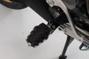 Moto Guzzi V 85 TT [SW-MOTECH] – Evolution footrest
