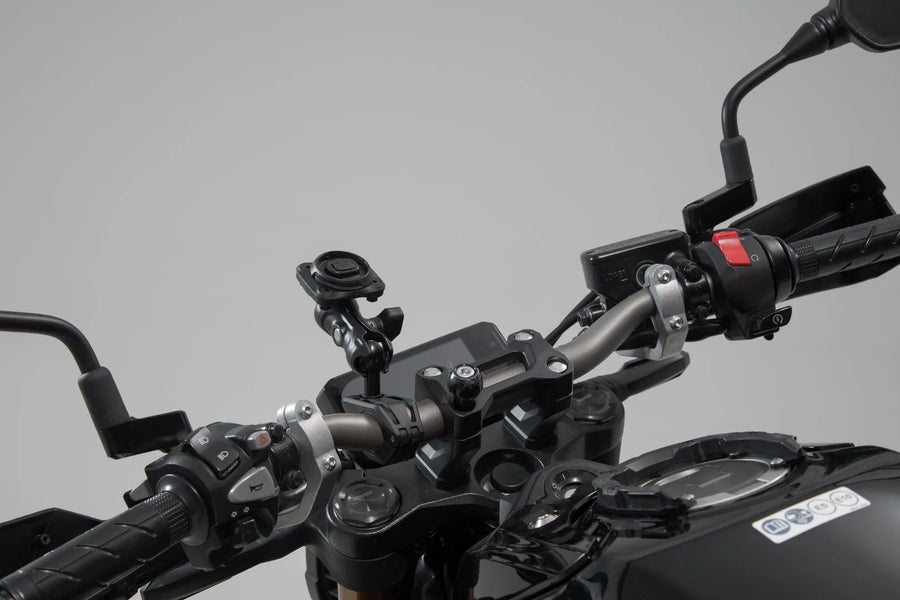 Ducati Diavel V4 [SW-MOTECH]-universal GPS focalor set