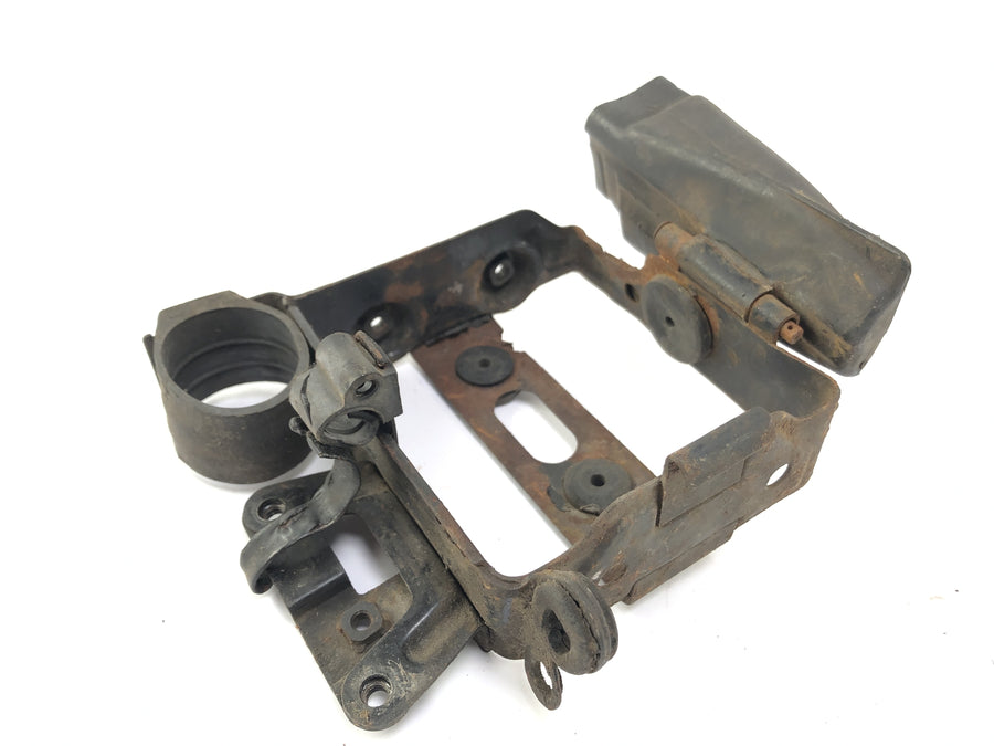 Yamaha XT 500 1U6 [1981] - Battery box battery holder