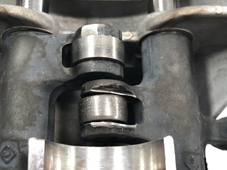 Husqvarna TE 610 H6 8AE [TE 570 H7] - cylinder head valve head valve control housing