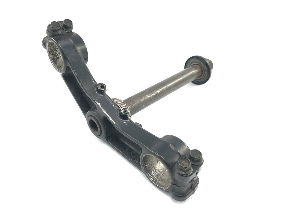 Kawasaki GPZ 1000 RX ZXT00A [1986] - Lower fork bridge, steering head lower bridge