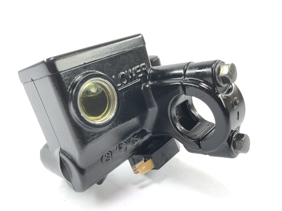 Kawasaki Ninja 125 BX125B [2024] - brake pump at the front hand brake pump with leverage