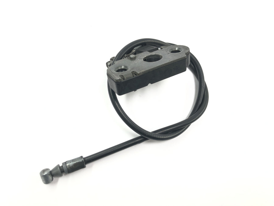 Triumph Tiger 955i 709EN [2003] - Seat lock with Bowden cable