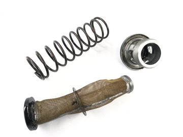 Kawasaki VN 1600 Mean Streak VNT60B [2005] - Oil strainer with cover and spring - 0