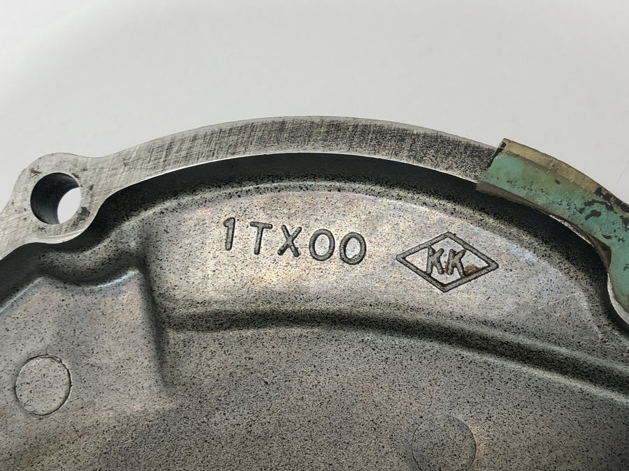 Yamaha XJR 1300 RP02 [1999] - Clutch cover engine cover