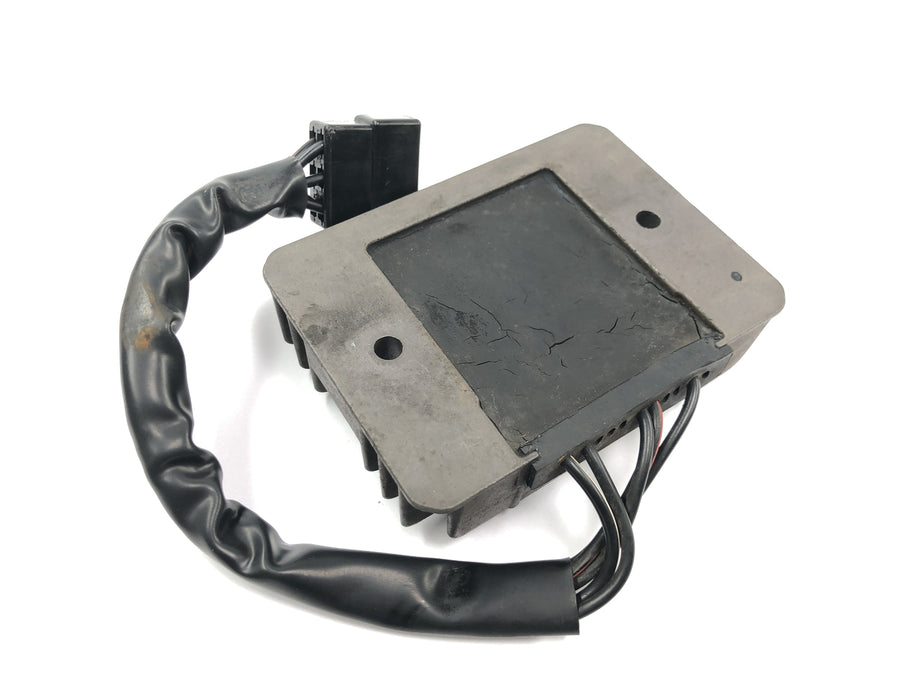 Triumph Bonneville T100 986MF [2012] - Voltage Regulator Rectifier Regulator