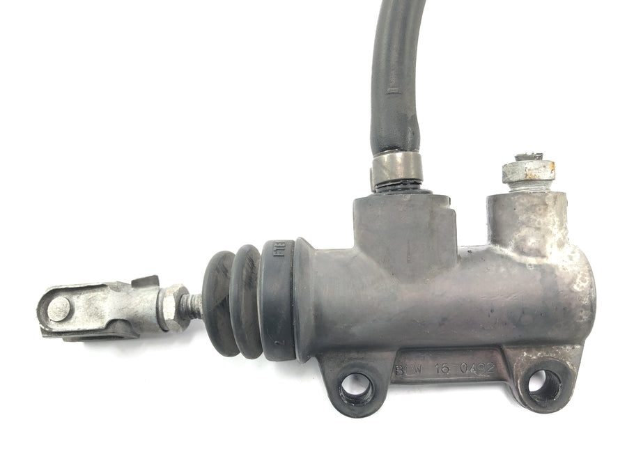 BMW R 1150 R R21 [2003] - brake pump at the back foot brake brake cylinder