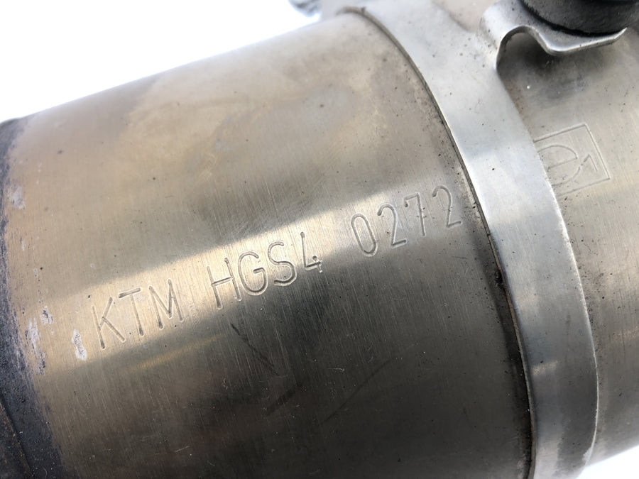 KTM LC4 640 EGS [2004] - Exhaust muffler on the right