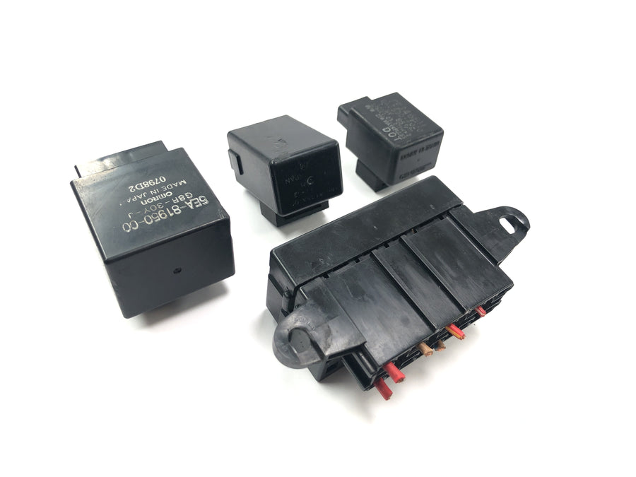 Yamaha XJR 1300 RP02 [1999] - Fuse box relay box fuse box