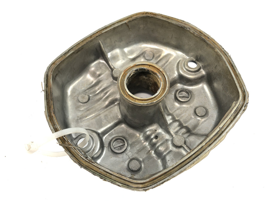 Honda GL 500 Silverwing PC02 [1982] - valve lid on the right