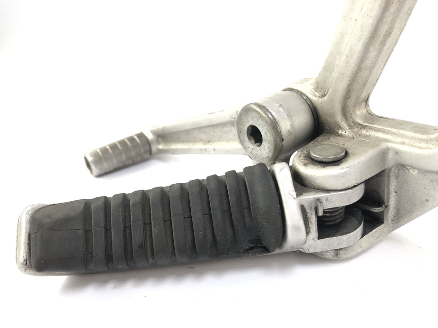 Ducati 900 SS [1991] - Left rider footrest and gear lever