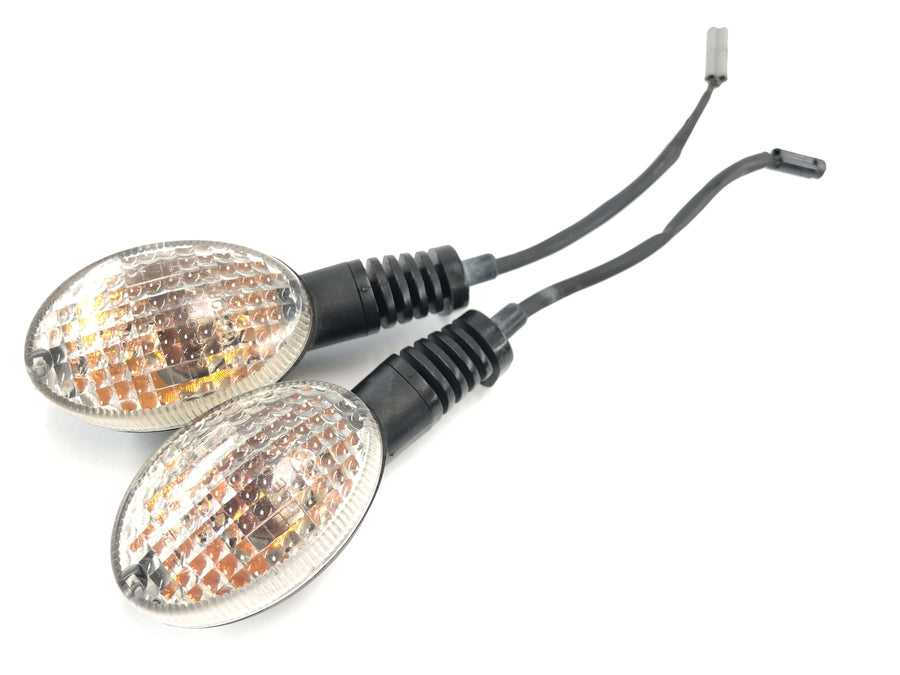 Yamaha MT 03 RM02 [2007] - Pair of motorcycle turn signals, direction indicators