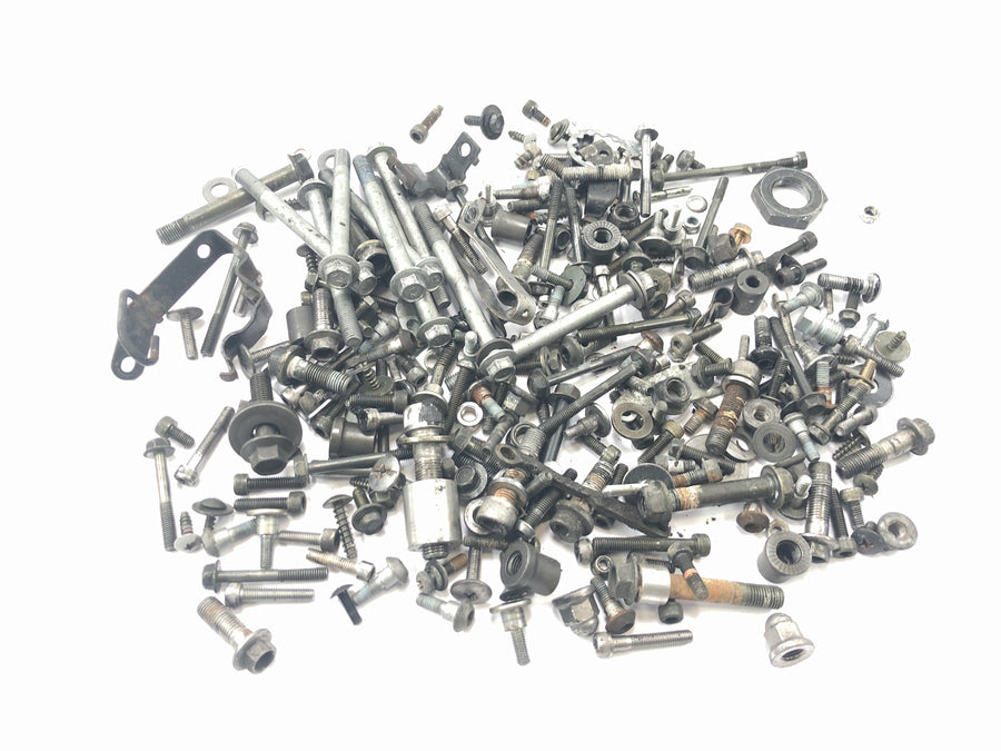 Yamaha YZF R1 RN04 [2001] - screw set fastening screws remaining parts