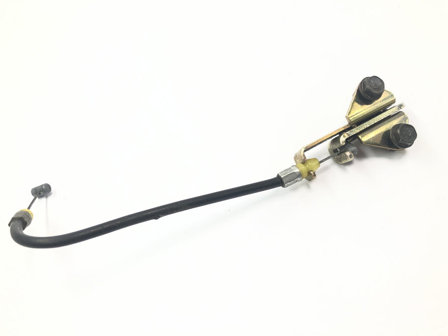 Kawasaki ZX 12 R ZXT20A [2001] - Seat lock with pull cable